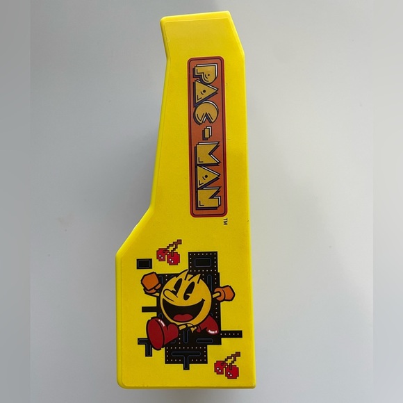 Vintage Handheld Electronic Pac-man Arcade - Battery Operated - Picture 3 of 7